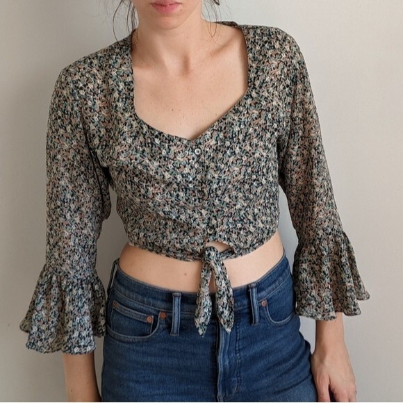 Vintage Ditzy Floral Y2K Button Down Tie Knit Crop Top Shirt - Picture 1 of 8
